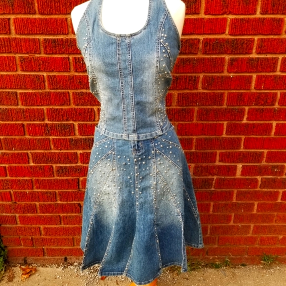 Platinum Denim Jean Studded Skirt Outfit
